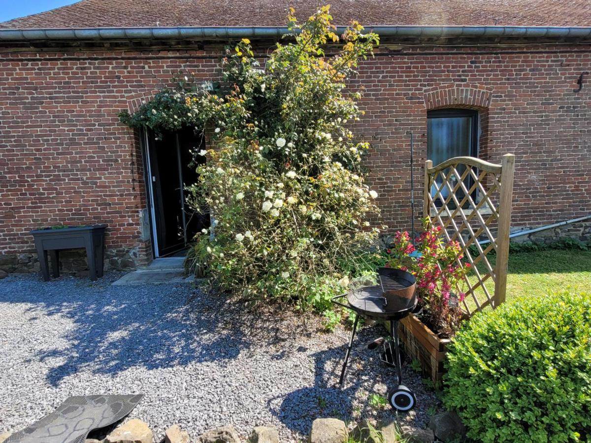 Bienvenue du côté de chez nous Apartamento Wignehies Exterior foto